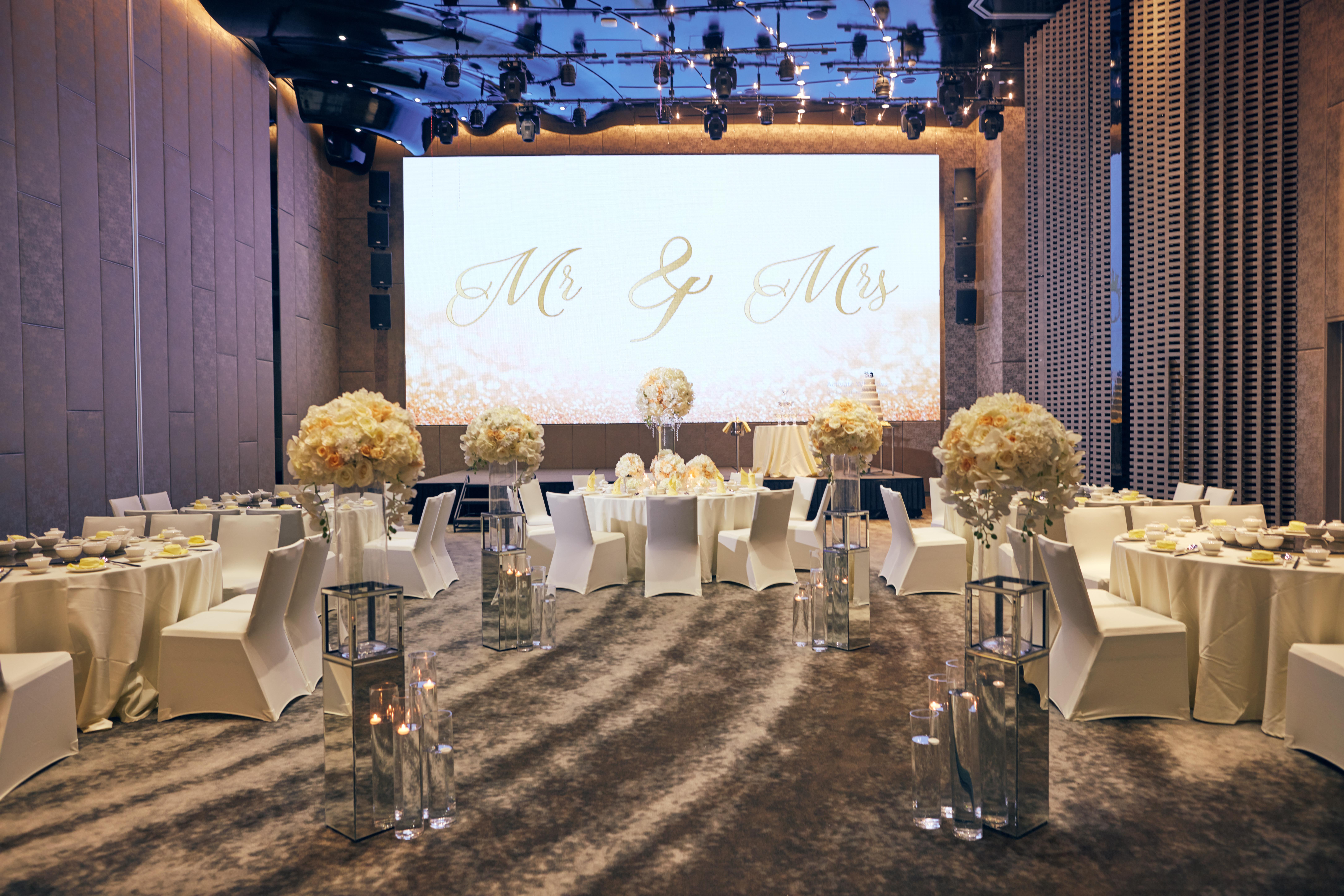 Grand Ion Delemen Hotel Resorts World Genting Esterno foto Wedding reception at the Ritz-Carlton, Hong Kong